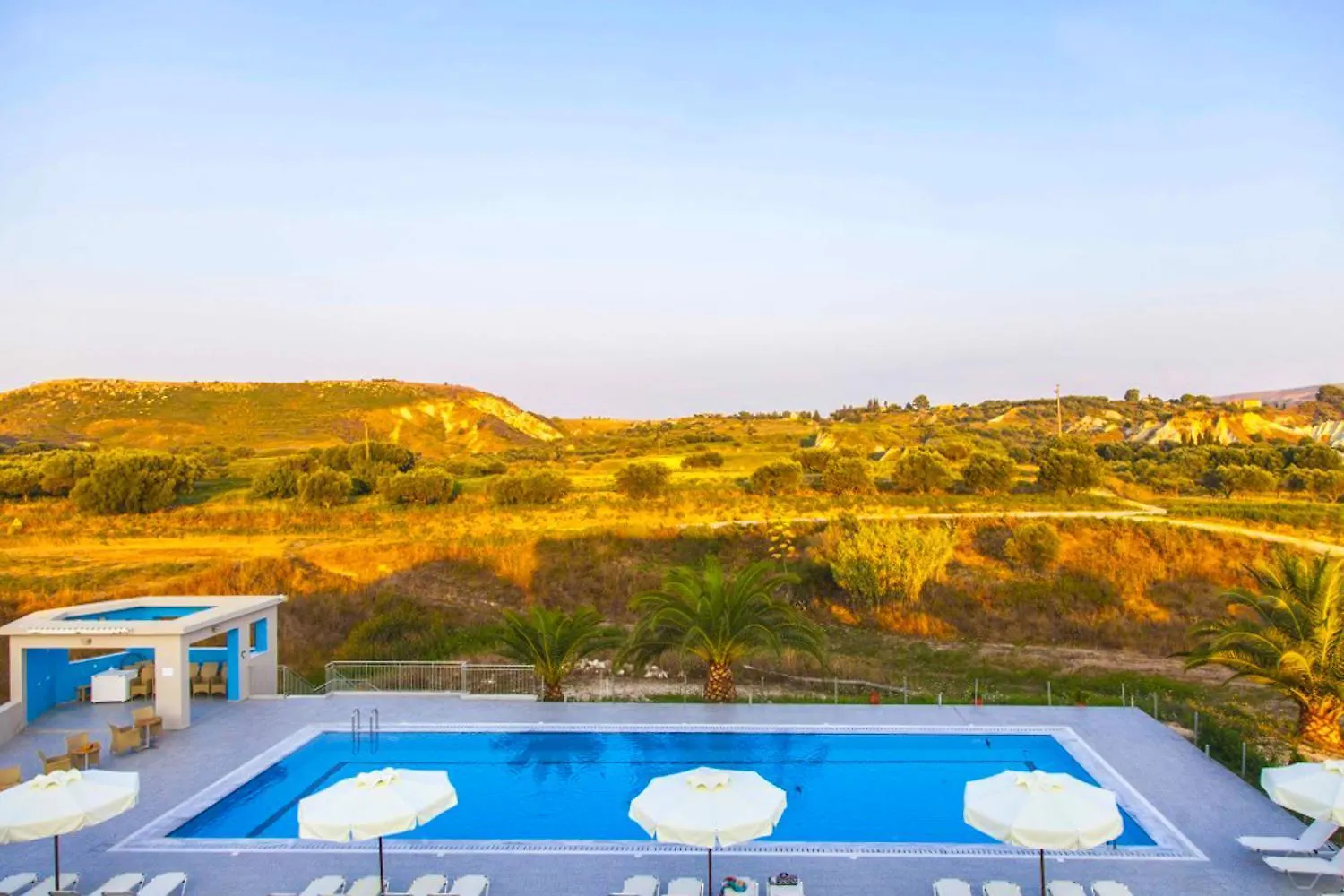 Nautilos Hotel Soullaroi